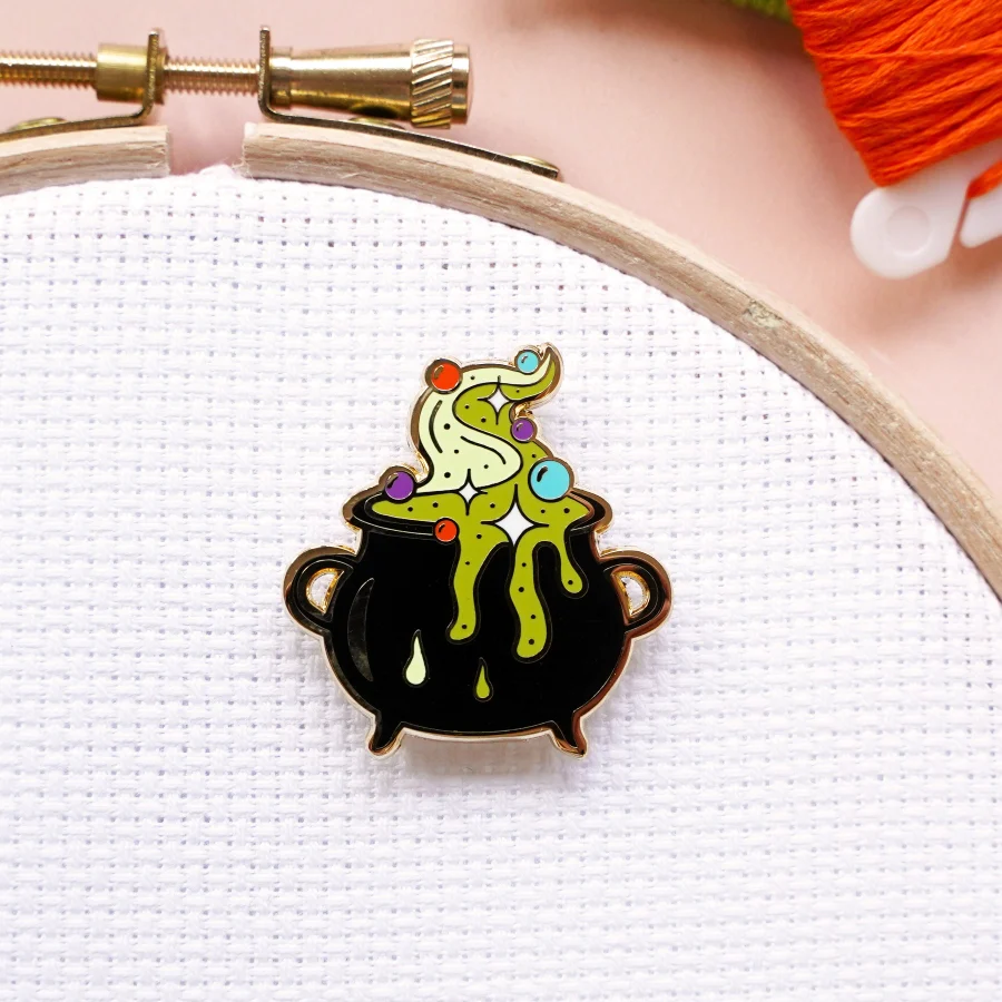 Needle Minder - Cauldron - Image 3