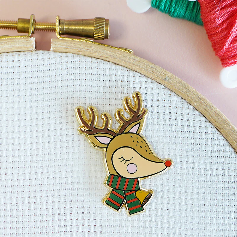 Needle Minder - Reindeer - Image 3